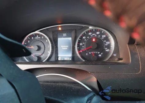 2017 Toyota Camry Xse z USA, uszkodzony, nr VIN 4T1BF1FKXHU710304